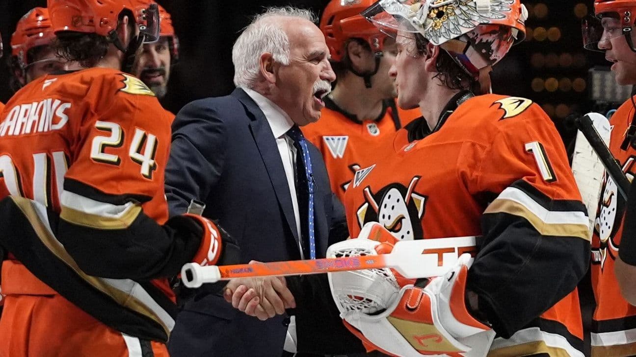 Quenneville Joins Elite 1000-Win Club in NHL History